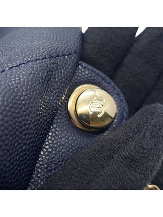 Chanel Backpack 22 Large Caviar Leather main image 5